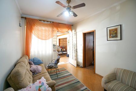 Sala de casa à venda com 4 quartos, 241m² em Chácara Califórnia, São Paulo