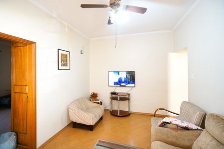 Sala de casa à venda com 4 quartos, 241m² em Chácara Califórnia, São Paulo