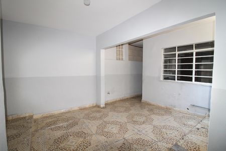 Casa à venda com 140m², 4 quartos e 2 vagas Casa à venda com 140m², 4 quartos e 2 vagasÁrea de Serviço