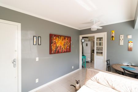 Sala de apartamento à venda com 1 quarto, 42m² em Jardim Botânico, Porto Alegre