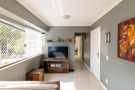 Sala de apartamento à venda com 1 quarto, 42m² em Jardim Botânico, Porto Alegre