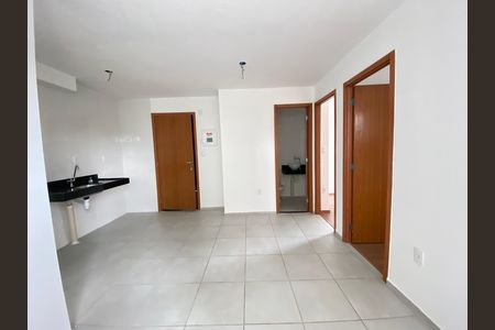 Apartamento para alugar com 2 quartos, 40m² em Del Castilho, Rio de Janeiro