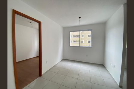Apartamento para alugar com 2 quartos, 40m² em Del Castilho, Rio de Janeiro