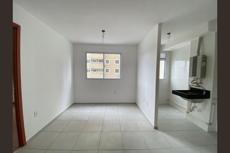 Apartamento para alugar com 2 quartos, 40m² em Del Castilho, Rio de Janeiro