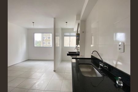 Apartamento para alugar com 40m², 2 quartos e sem vaga