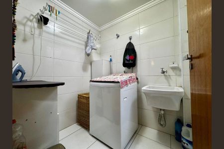 Foto 15 de casa à venda com 3 quartos, 110m² em Vila Mazzei, São Paulo