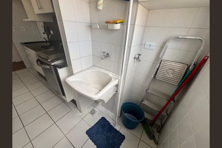 Apartamento para alugar com 50m², 2 quartos e 1 vagaÁrea de Serviço