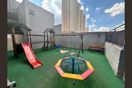 Apartamento para alugar com 50m², 2 quartos e 1 vagaÁrea comum - Playground