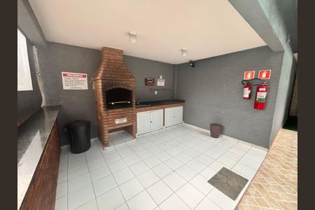 Apartamento para alugar com 50m², 2 quartos e 1 vagaÁrea comum - Churrasqueira