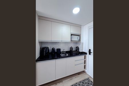 Studio para alugar com 27m², 1 quarto e sem vaga Studio para alugar com 27m², 1 quarto e sem vagaCozinha