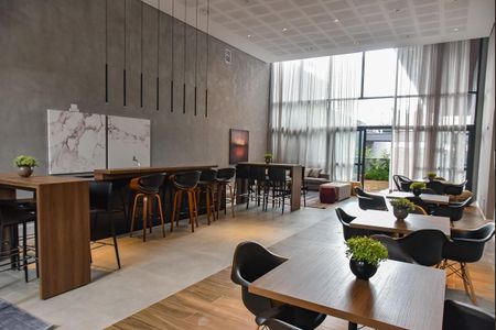 Studio para alugar com 29m², 1 quarto e sem vaga Studio para alugar com 29m², 1 quarto e sem vagaÁrea comum - Salão de festas