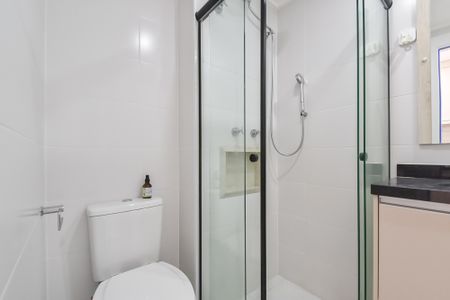 Banheiro de kitnet/studio à venda com 1 quarto, 29m² em Vila Mariana, São Paulo