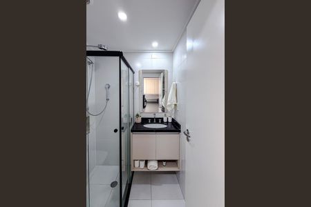 Banheiro de kitnet/studio à venda com 1 quarto, 29m² em Vila Mariana, São Paulo