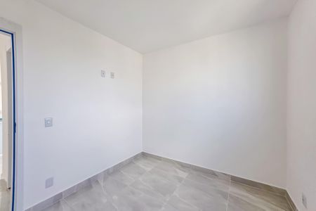 Quarto 1 de apartamento à venda com 2 quartos, 38m² em Parque das Nações , Santo André