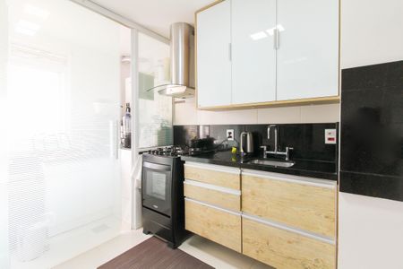 Casa de condomínio à venda com 252m², 4 quartos e sem vagaCozinha