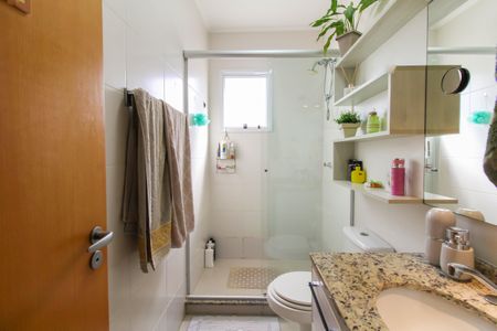 Casa de condomínio à venda com 252m², 4 quartos e sem vagaBanheiro da Suíte