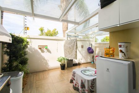 Casa de condomínio à venda com 252m², 4 quartos e sem vagaÁrea gourmet