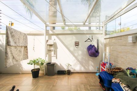 Casa de condomínio à venda com 252m², 4 quartos e sem vagaÁrea gourmet