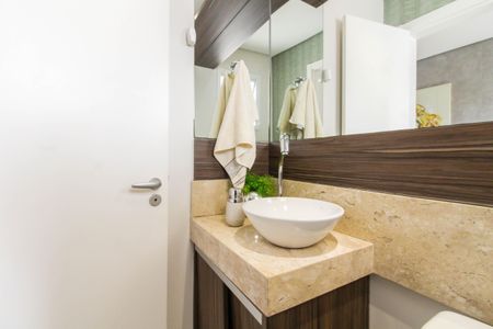 Casa de condomínio à venda com 252m², 4 quartos e sem vagaLavabo