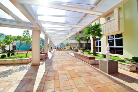 Apartamento à venda com 228m², 2 quartos e 4 vagas Apartamento à venda com 228m², 2 quartos e 4 vagasÁrea comum