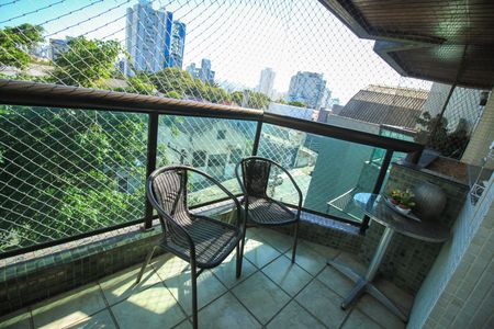 Apartamento à venda com 120m², 3 quartos e 2 vagas