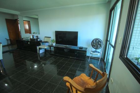 Apartamento à venda com 120m², 3 quartos e 2 vagas