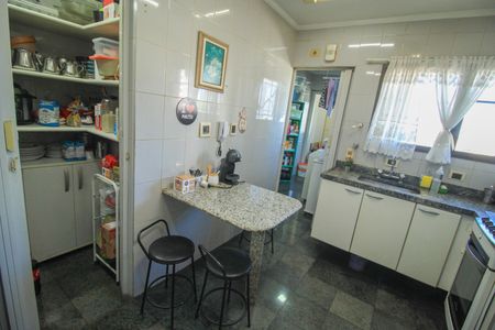 Apartamento à venda com 120m², 3 quartos e 2 vagas