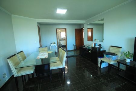 Apartamento à venda com 120m², 3 quartos e 2 vagas