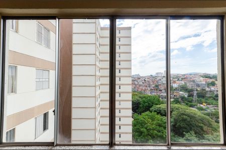 Sala - Janela de apartamento para alugar com 2 quartos, 50m² em Jardim Iris, São Paulo