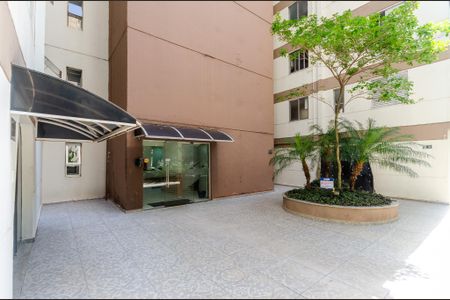 Apartamento para alugar com 50m², 2 quartos e 1 vagaÁrea comum