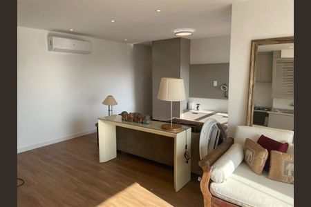 Apartamento à venda com 1 quarto, 60m² em Santo Amaro, São Paulo