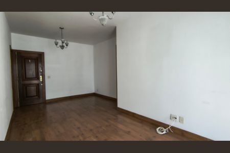 Sala de apartamento para alugar com 3 quartos, 93m² em Barra da Tijuca, Rio de Janeiro