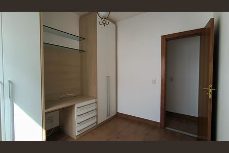 Apartamento à venda com 93m², 3 quartos e 2 vagas Apartamento à venda com 93m², 3 quartos e 2 vagasQuarto 2