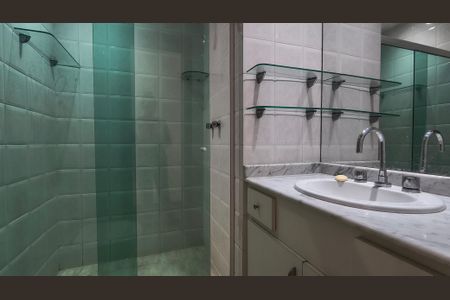 Apartamento à venda com 93m², 3 quartos e 2 vagas Apartamento à venda com 93m², 3 quartos e 2 vagasBanheiro Social