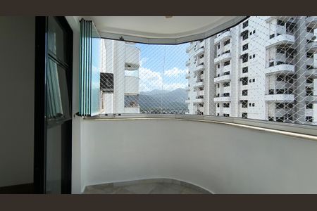 Varanda  de apartamento para alugar com 3 quartos, 93m² em Barra da Tijuca, Rio de Janeiro