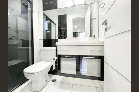 Apartamento à venda com 90m², 3 quartos e 2 vagasBanheiro da Suíte