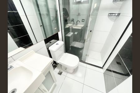 Apartamento à venda com 90m², 3 quartos e 2 vagasBanheiro