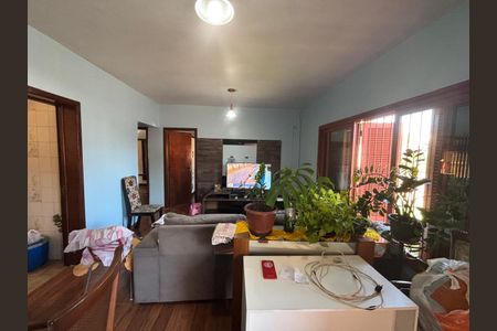 Casa à venda com 110m², 2 quartos e sem vagaSala