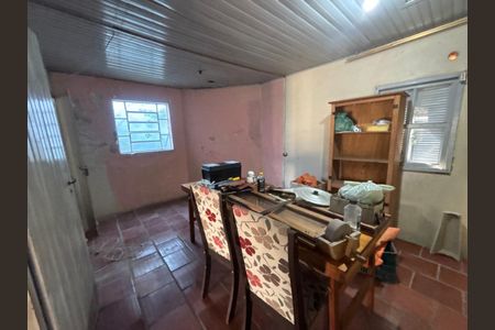 Casa à venda com 110m², 2 quartos e sem vagaEdícula 