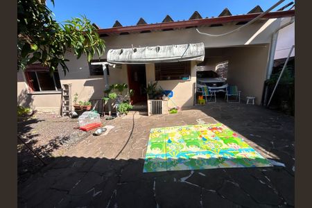 Casa à venda com 110m², 2 quartos e sem vagaÁrea comum
