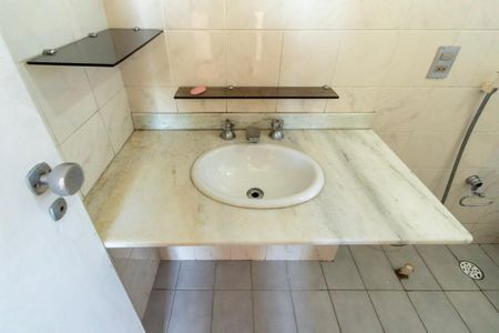 Apartamento para alugar com 152m², 3 quartos e 2 vagas