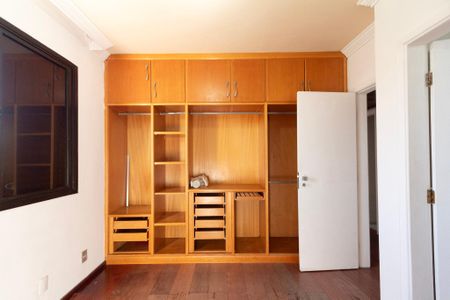 Apartamento para alugar com 152m², 3 quartos e 2 vagas