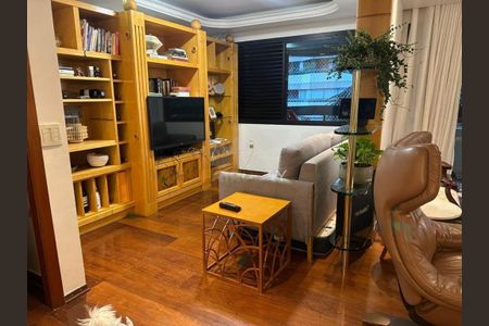 Apartamento à venda com 155m², 4 quartos e 2 vagas