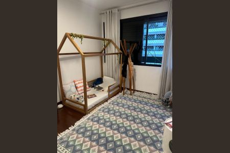 Apartamento à venda com 155m², 4 quartos e 2 vagas