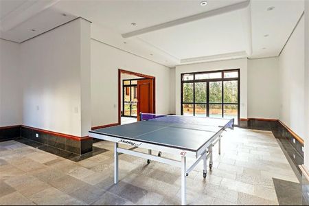 Apartamento à venda com 4 quartos, 217m² em Vila Nova Conceição, São Paulo