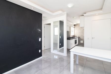 Sala de apartamento à venda com 2 quartos, 45m² em Cavalhada, Porto Alegre