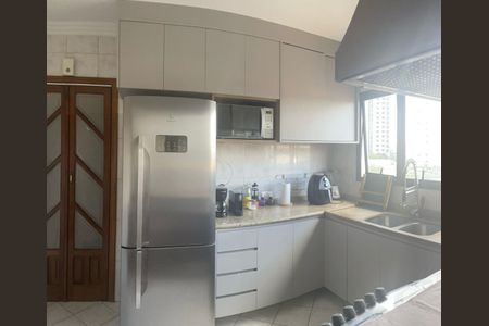 Foto 06 de apartamento à venda com 3 quartos, 127m² em Vila Carrão, São Paulo