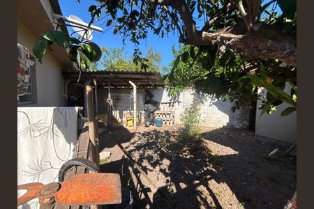 Casa para alugar com 230m², 3 quartos e 2 vagas