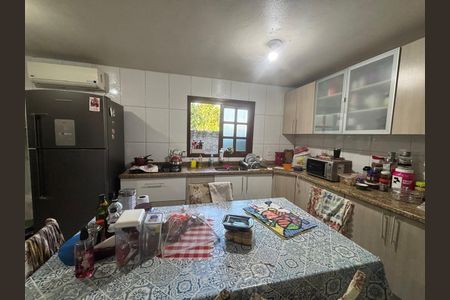 Casa para alugar com 230m², 3 quartos e 2 vagas