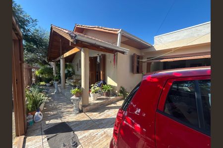 Casa para alugar com 230m², 3 quartos e 2 vagas